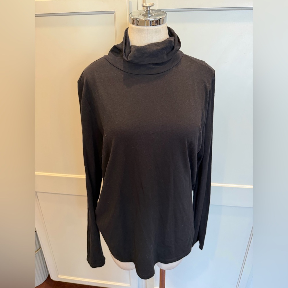 LOFT Black Turtleneck Long Sleeve Top